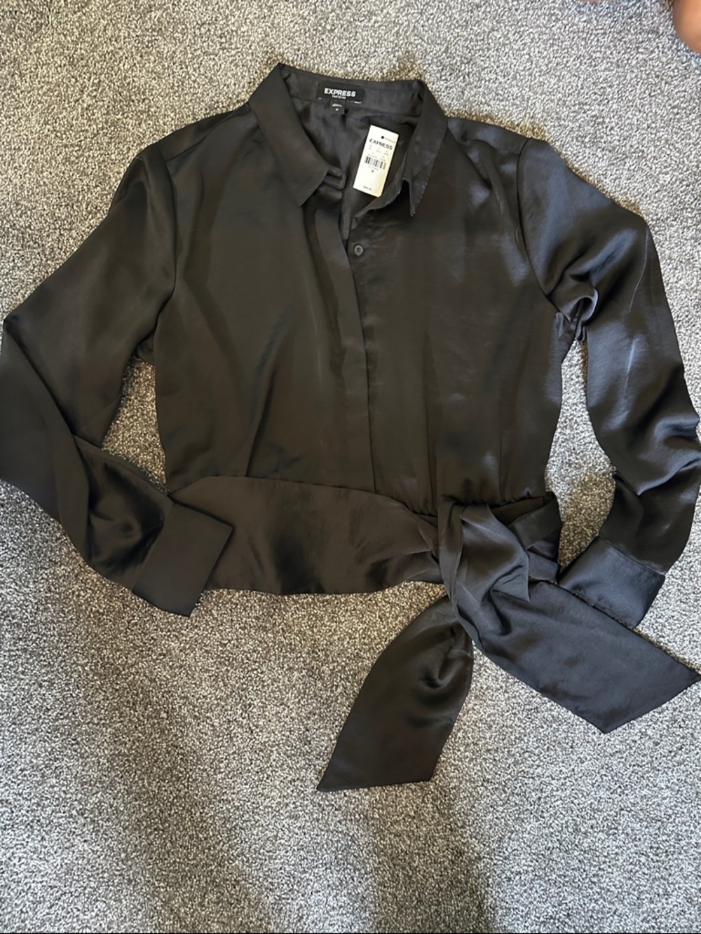 NWT Size M Express Black Satin Tie-Waist Button-Down Shirt